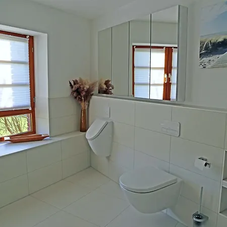 Ferienwohnung-monteurwohnung In Einbeck-kreiensen شقة *