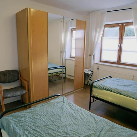 Ferienwohnung-monteurwohnung In Einbeck-kreiensen