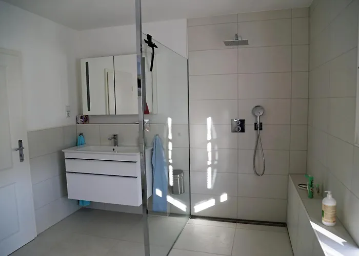 Apartman Ferienwohnung-monteurwohnung In Einbeck-kreiensen *